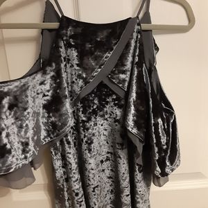 White House Black market cold shoulder  top